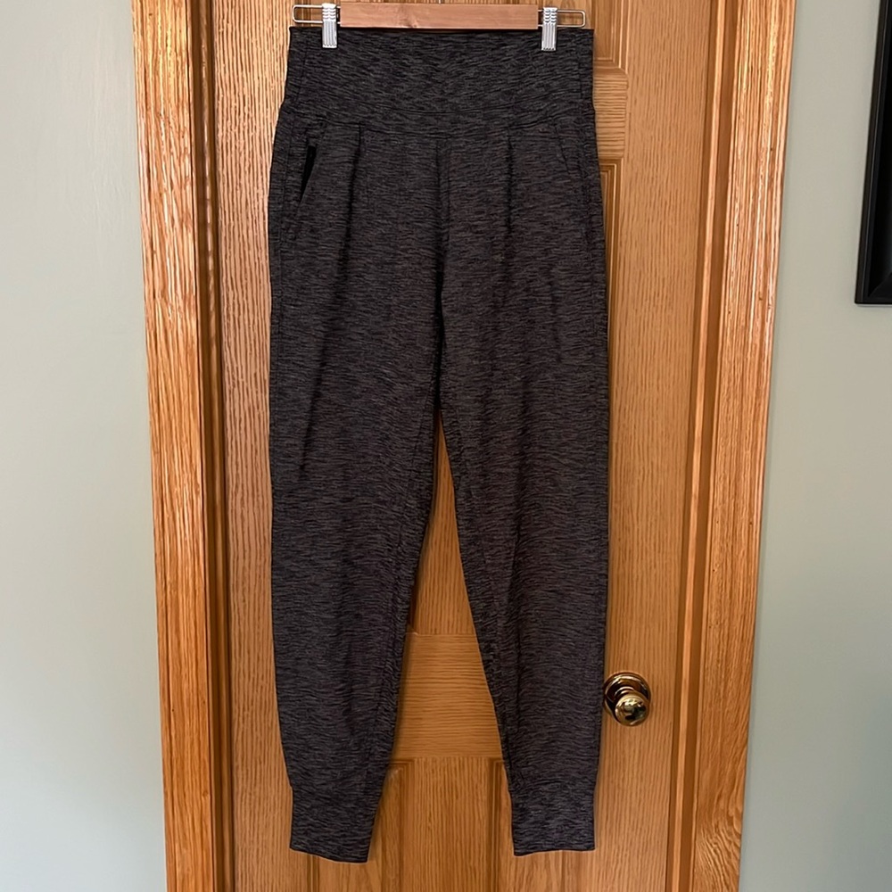 Athleta Venice Jogger in Gray Size Small Tall